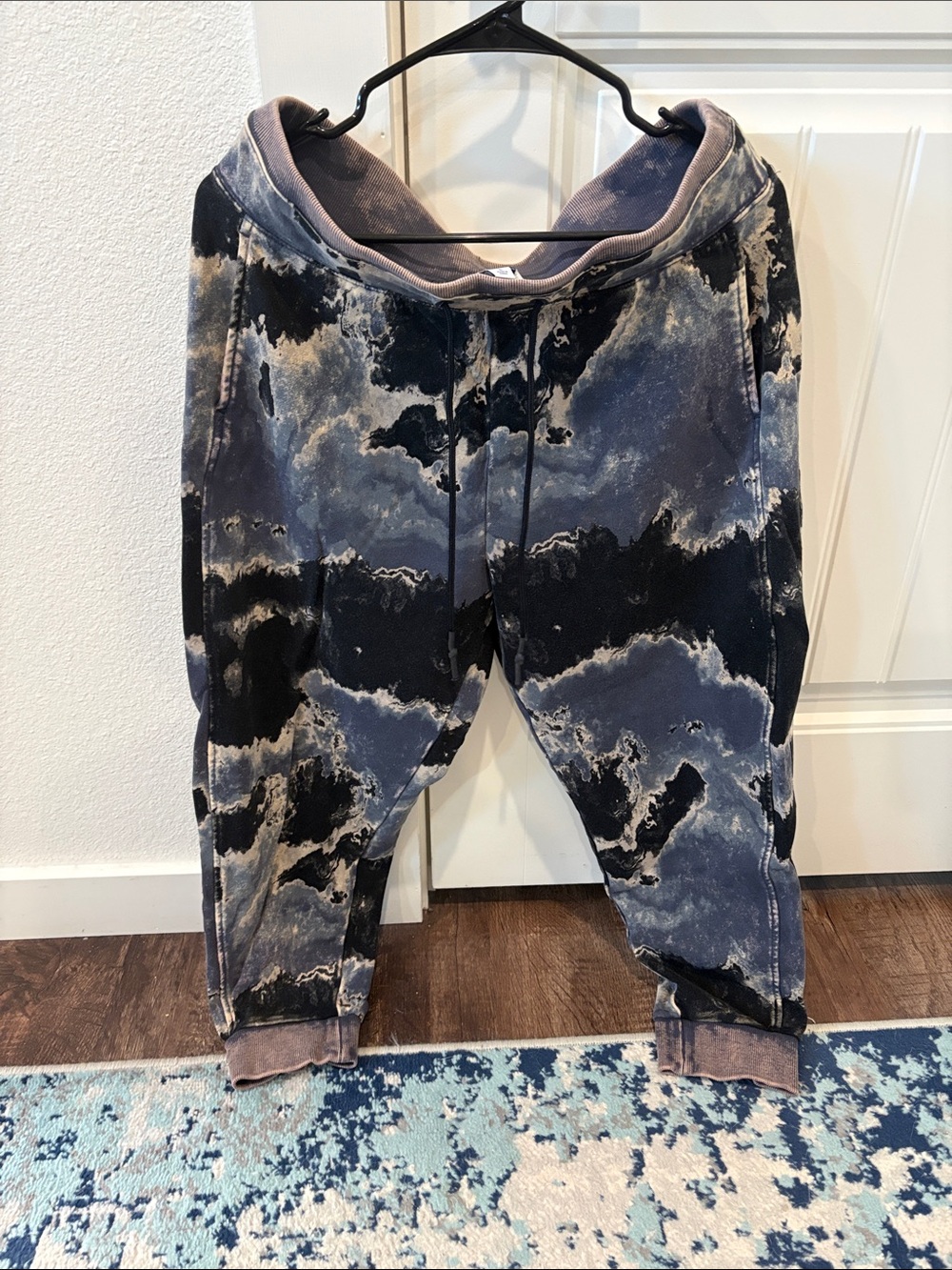 JoyLab Tie-Dye Sweatpants in Blue & Black